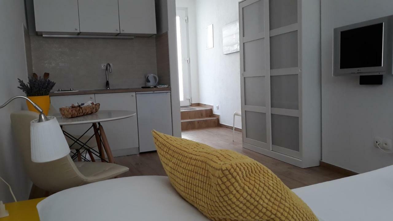 Viola Apartment & Free Parking Sibenik Exterior photo